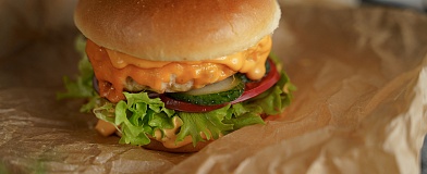 Juicy fishburger with Tamaki Burger Sauce